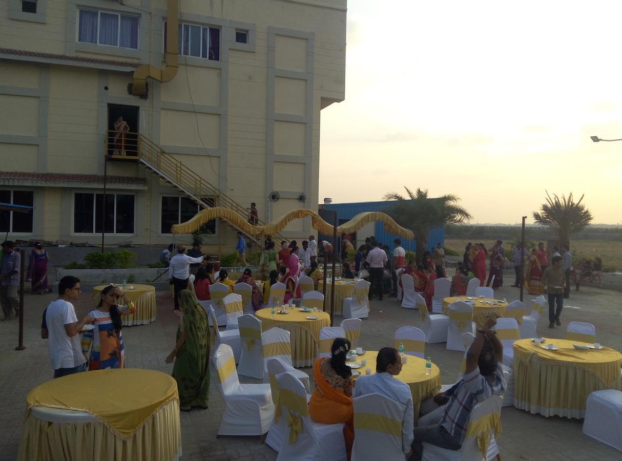 Orchid Resorts Ecr Chennai Exterior foto